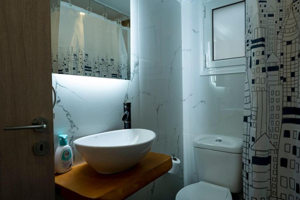 Loftliving 1 By Αττικο Νοσοκομειο Apartamento Atenas Exterior foto